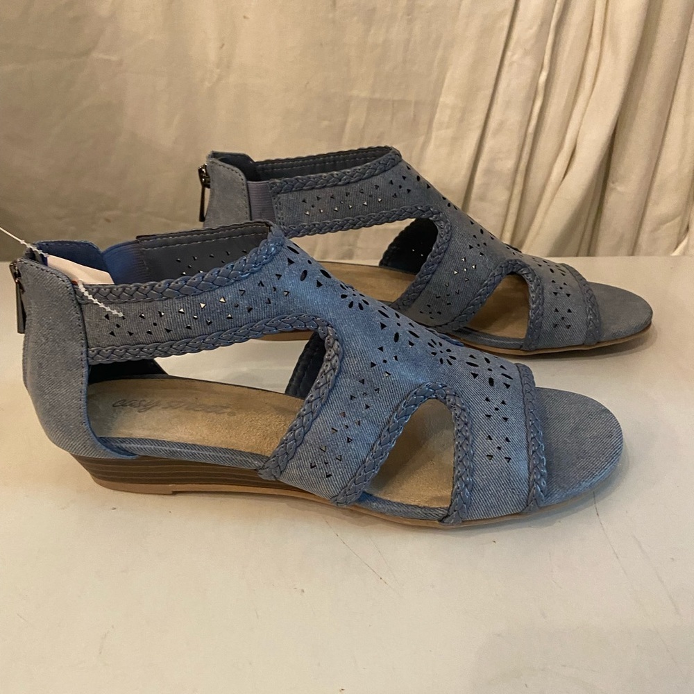 Easystreet blue soft fabric zip gets flat sandals size 9.5 NWT